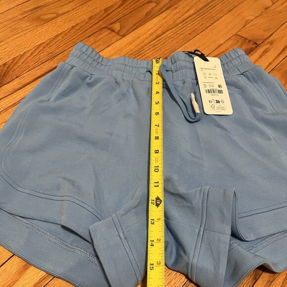 Varley NWT Ollie High Rise 3.5 Inch‎ Shorts in Azure Blue Size Small - Picture 8 of 9